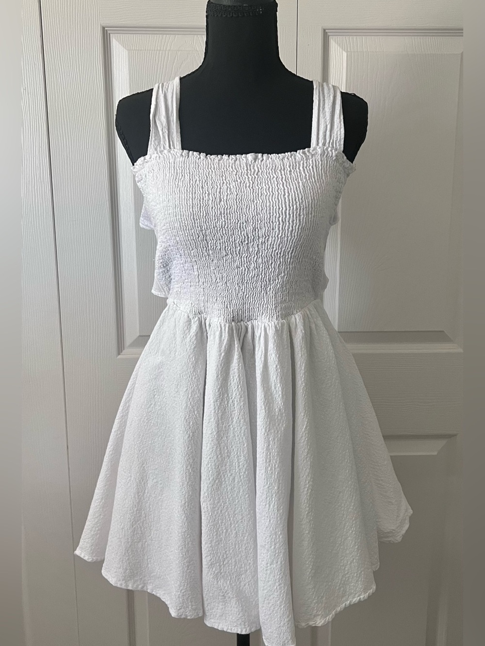 Lulu's Smocked Sundress in white with wide strappy back and flowy skirt medium